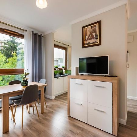 Prestige Verdant Apartment وارسو المظهر الخارجي الصورة