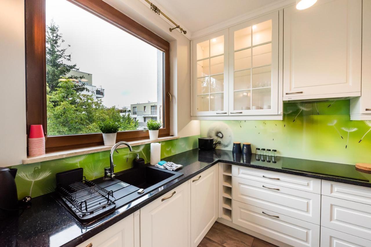 Prestige Verdant Apartment وارسو المظهر الخارجي الصورة